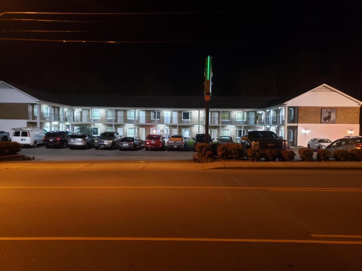 Elk Inn Motel Elkin Экстерьер фото