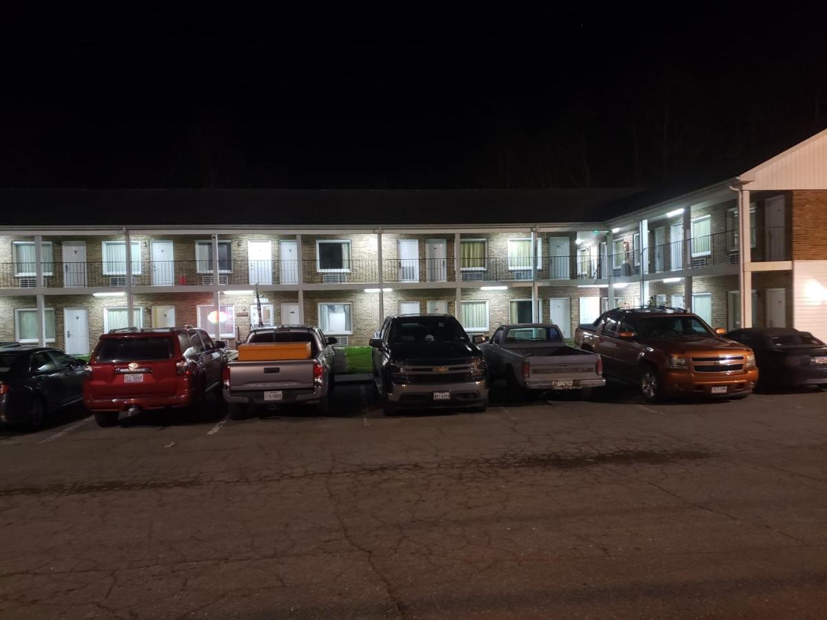 Elk Inn Motel Elkin Экстерьер фото